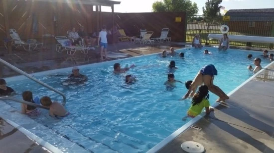 23%EC%84%B8%EA%B3%84%EC%97%AC%ED%96%89_%EB%AF%B8%EA%B5%AD_%EA%B0%80%EC%A1%B1%EC%97%AC%ED%96%89_%EC%82%B0%ED%83%80%ED%8E%98_%EC%B9%BC%EC%8A%A4%EB%B2%A0%EB%93%9Ckoa%EC%BA%A0%ED%95%91%EC%9E%A5_super8_%EC%BA%A0%ED%95%91_%EC%9B%94%EB%A7%88%ED%8A%B8_.jpg?type=w2