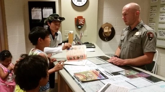 3%EC%84%B8%EA%B3%84%EC%97%AC%ED%96%89_%EB%AF%B8%EA%B5%AD_%EC%BA%A0%ED%95%91_%EC%9E%90%EC%9D%B4%EC%96%B8%EC%BA%90%EB%85%84_%EB%B8%8C%EB%9D%BC%EC%9D%B4%EC%8A%A4_%EC%BA%90%EB%85%84_%EA%B5%AD%EB%A6%BD%EA%B3%B5%EC%9B%90_%EA%B0%80%EC%A1%B1%EC%97%AC%ED%96%89.jpg?type=w2