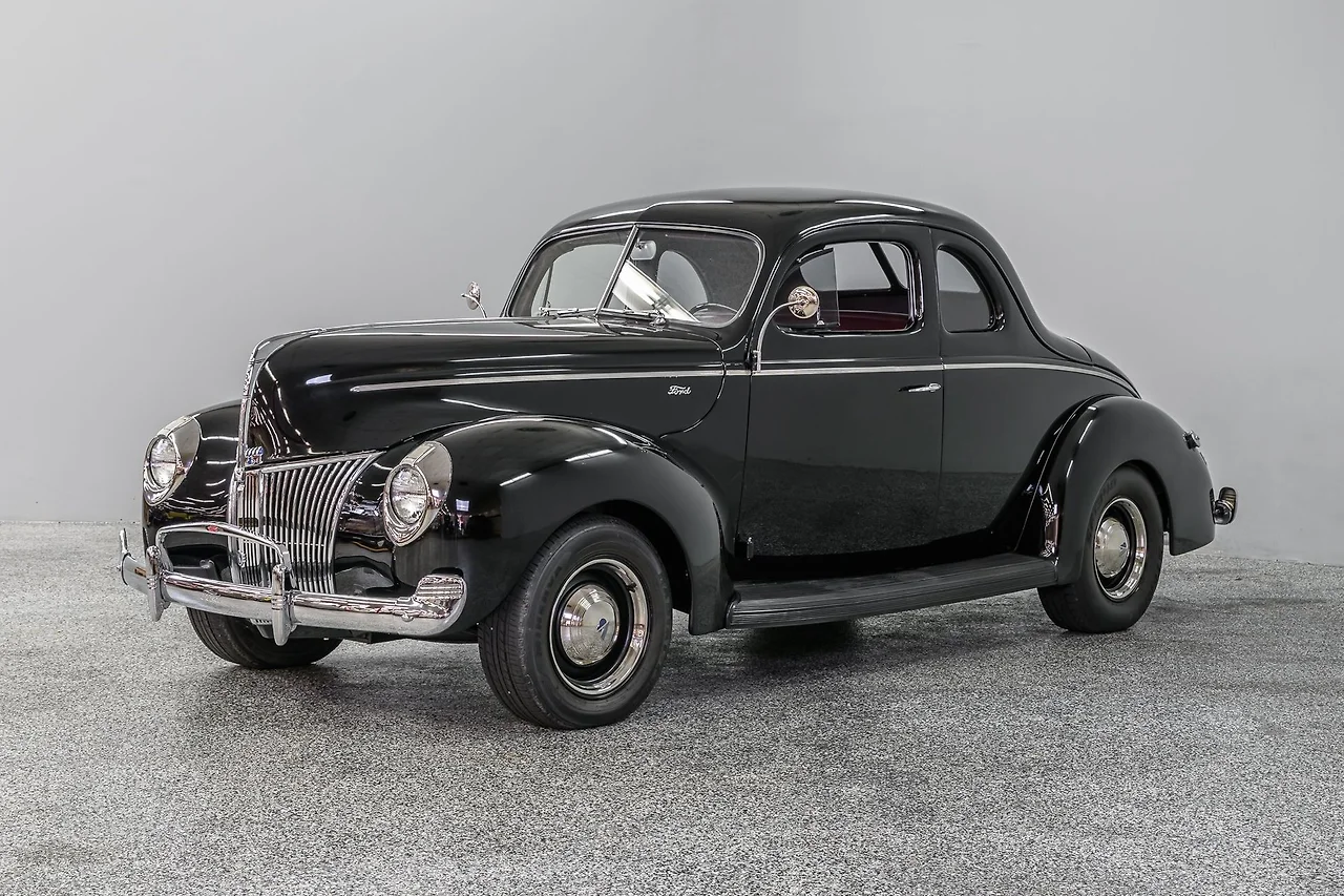 1940-ford-standard