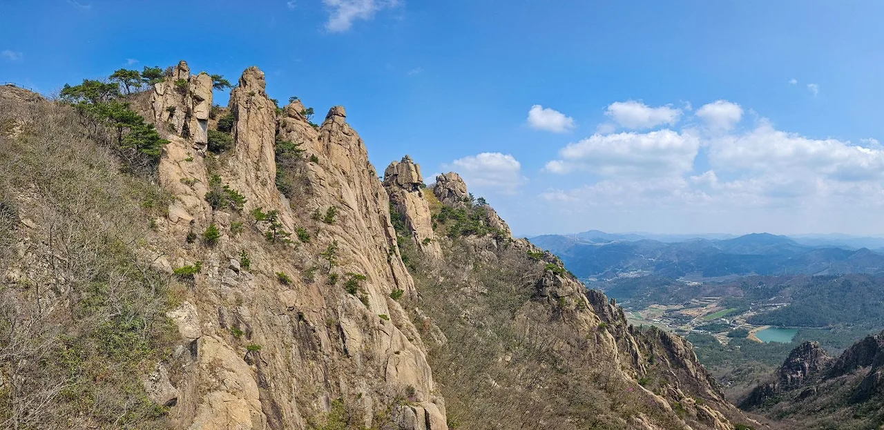 h_b2bUd018svcxs3hb8qr3zy8_a2p6xi.jpg?type=e1920_std