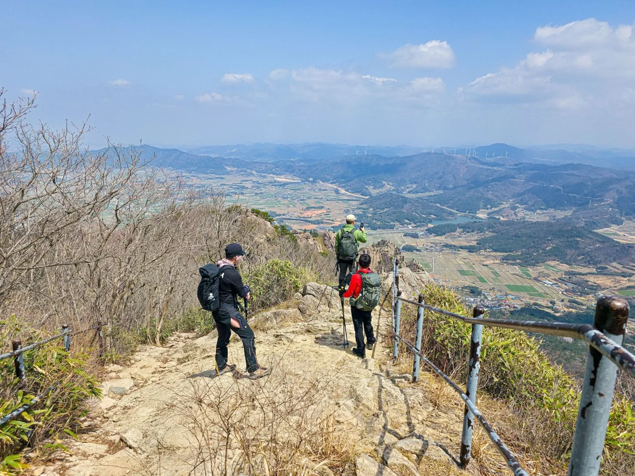 j_22fUd018svc118rhqr5xcuze_a2p6xi.jpg?type=e1920_std