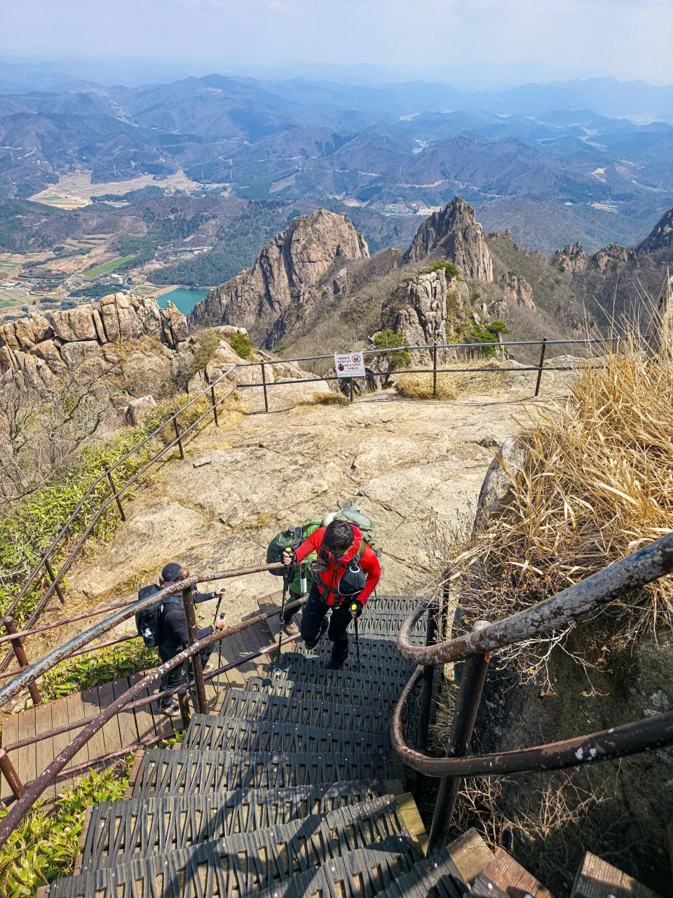 d_52hUd018svc11nfeuqkx1f5u_a2p6xi.jpg?type=e1920_std