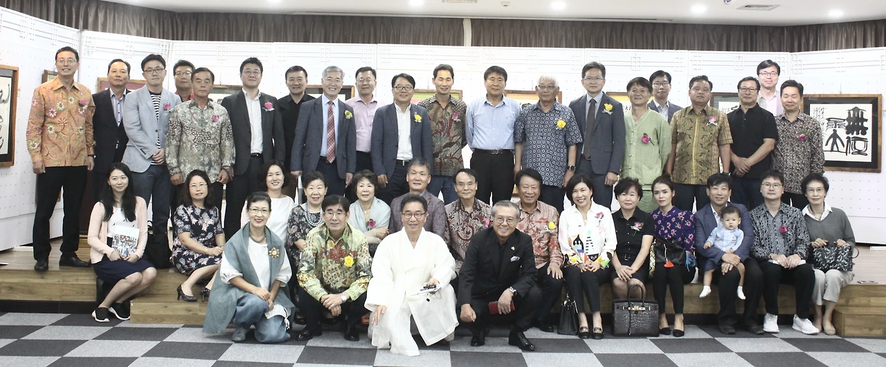 도 16-2 2018년 경영 탐문 1 출판 기념회와 전시 .JPG