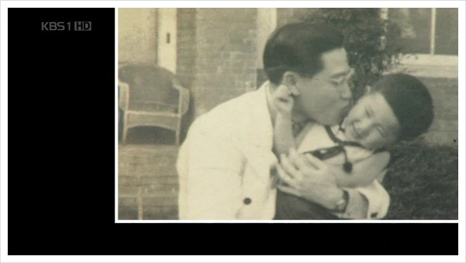 8.15%C6%AF%C1%FD%B4%D9%C5%A5_-_%C1%B6%BC%B1%C8%B2%C1%B7_%C0%CC%BF%EC%2C_%B1%D7%B4%C2_%BF%D6_%BE%DF%BD%BA%C4%ED%B4%CF%BF%A1_%C0%D6%B4%C2%B0%A1.070814.HDTV.XviD-Ental.avi_002507538.jpg?type=w2