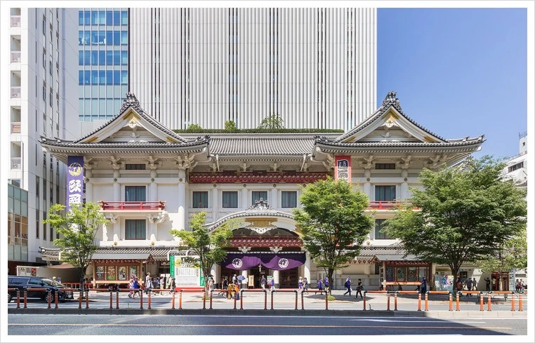 1920px-2019_Kabuki-za.jpg?type=w1