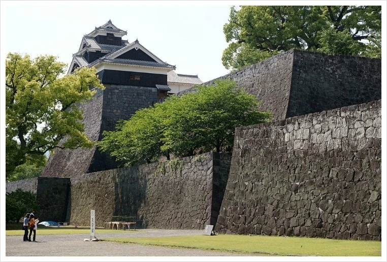 1024px-Kumamoto_Castle_01n4272.jpg?type=w1