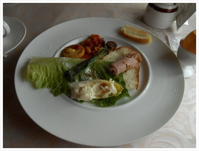 1280px-%E3%83%A1%E3%82%A4%E3%83%B3%E3%83%97%E3%83%AC%E3%83%BC%E3%83%88.jpg?type=w1