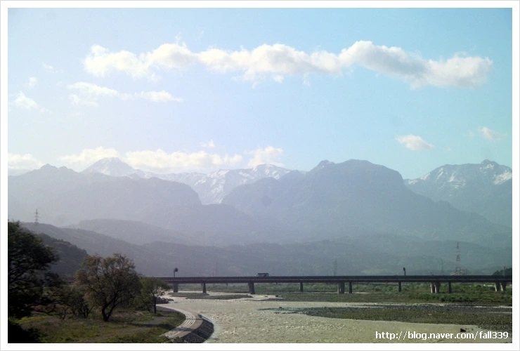 %EC%82%AC%EC%A7%84_007_fall339.jpg?type=w1