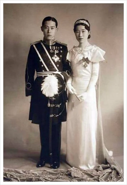 406px-Yi_Wu__Park_Chan-ju.jpg?type=w2