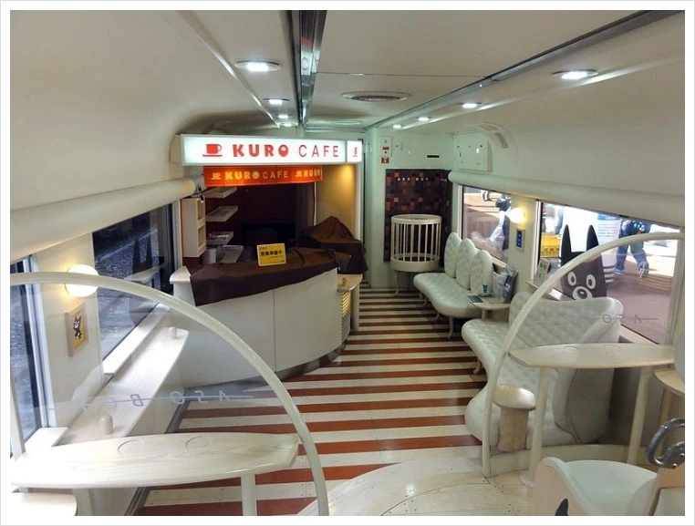 800px-JRK_kiha182-1002_KURO_CAFE.jpg?type=w1