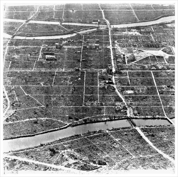 602px-Hiroshima_aerial_view_after_atomic_bomb_8-1945.jpg?type=w1