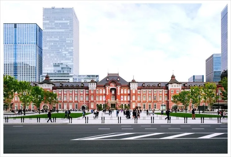 1280px-Tokyo_Station_Outside_view_201804.jpg?type=w2