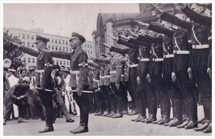 Hitlerjugend_Japan_visit_1938_Heil.jpg?type=w2