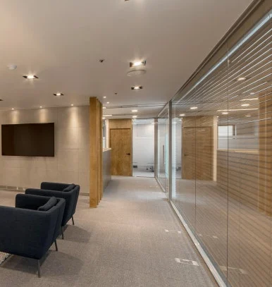 1_(48).jpg?type=w386