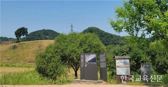 art_17358797481693_ec30a6.jpg?iqs=0.9896097068299037