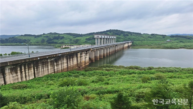 art_17349102339212_a8b5f4.png?iqs=0.7338230704597648