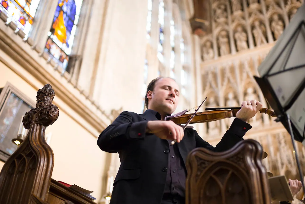 bojan-cicic-674370_1600x.jpg?v=1667237541