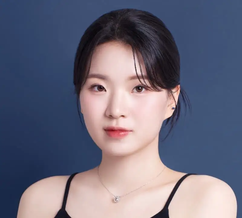 image?url=https%3A%2F%2Fstorage.nifc.pl%2Fweb_files%2F_foto%2Fosoby%2F47351%2F822687_1741004309.jpg&w=3840&q=75&dpl=dpl_GxSdrFX2WfcUN7jZGFeUwFVwpBwV