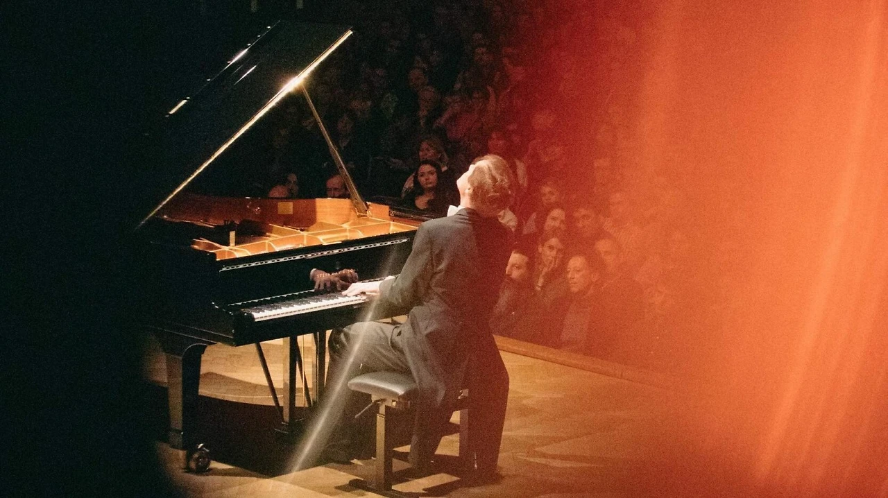 https%3A%2F%2Fwww.nationalorchestra.be%2Fvolumes%2Fgeneral%2Fp74_25.6_laureate_concerts_p74_c_marin_d.jpg%3Fv%3D1718107180%252C0.515%252C0.3897?dpr=2&w=1026&fit=crop-51-38&s=078eea6998761d1eb4635040b1867c68