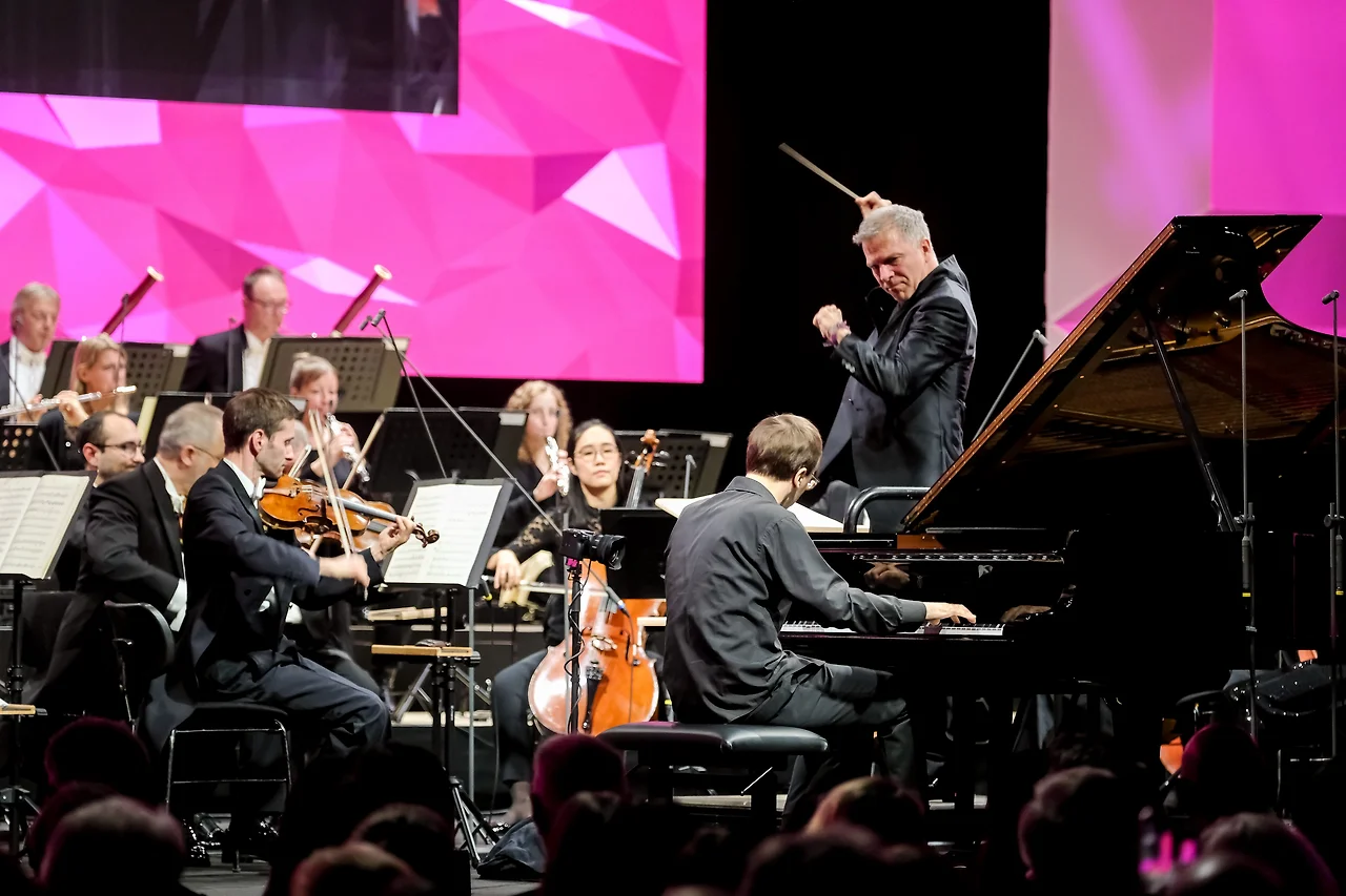 GA8n8AYXIAExszW?format=jpg&name=4096x4096