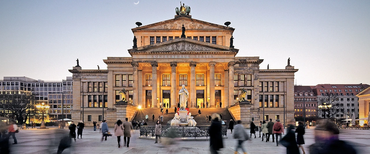 Konzerthaus-Berlin_Aussenansicht_c_Gutschera%2BOsthoff_DL_PPT_0.jpg.webp?itok=33ta6CwL