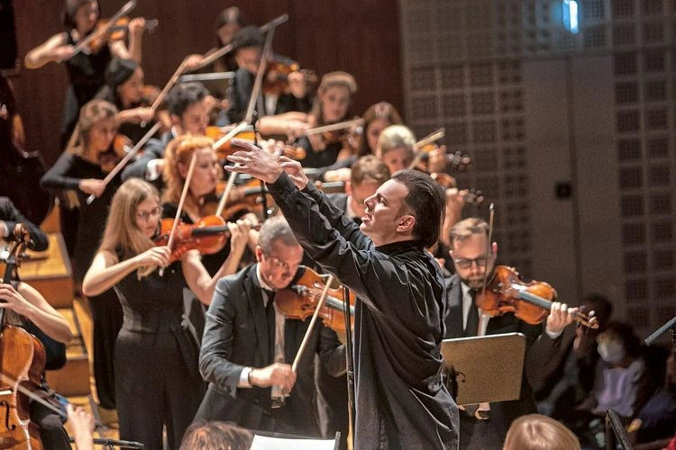 906cc39429497aac0e87a7dc1687f00a68dd3c9d