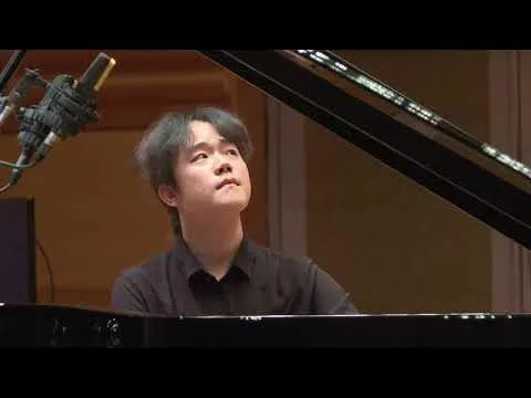 hqdefault.jpg?sqp=-oaymwEmCOADEOgC8quKqQMa8AEB-AH-CYAC0AWKAgwIABABGHIgSSguMA8=&rs=AOn4CLD3Bgfs_ar4c1FXtk7E9Gi_-lGzww