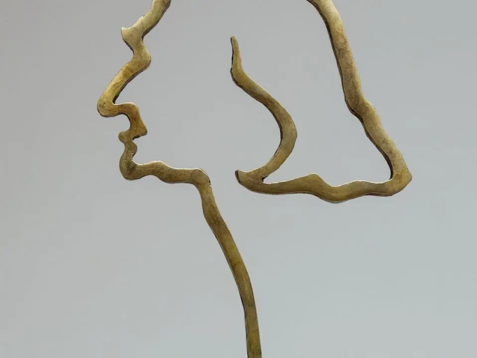 e716d57c561c2029fd867ed69121d444.jpg?itok=awyF7obU