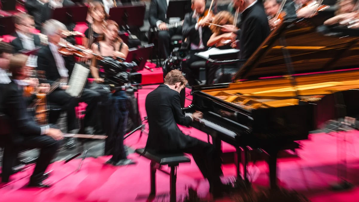 busoni-international-piano-competition-2025-grand-finale_d.jpg?auto=format&q=85?auto=format&fit=crop&h=675&q=85&w=1200