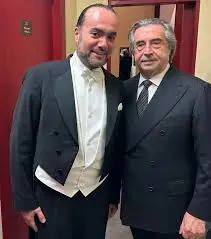 images?q=tbn:ANd9GcSJh_7EYs9pxhQMsf-2h9CppoAWfLAjDrq_Cw&s