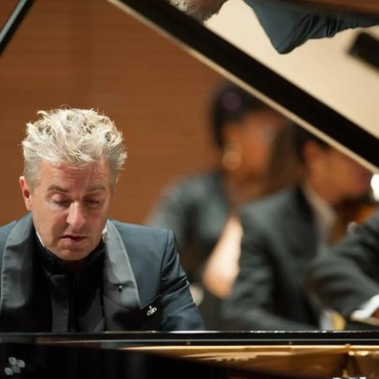 nebm69-b88236501z.120141031110117000gjn5qsdl.10.jpg?w=1800&resize=1800,1800