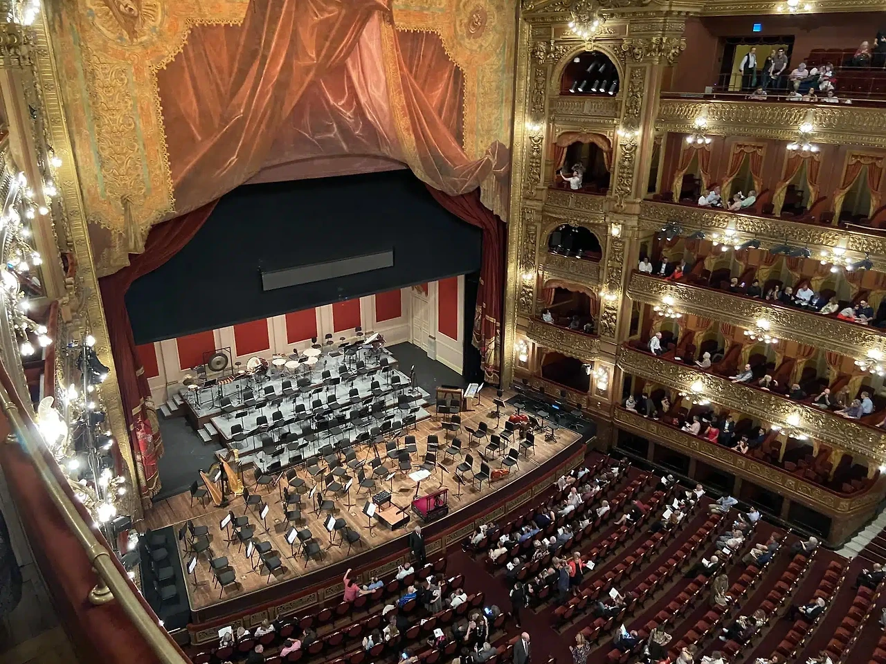 View-upper-cirlce-Teatro-Colon-Buenos-Aires-Opera-Ballet.jpeg.webp