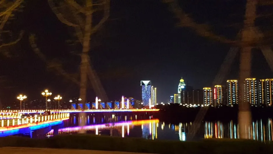 2_1j6Ud018svcjj1ew1sbxecn_w9ssm.jpg?type=w1