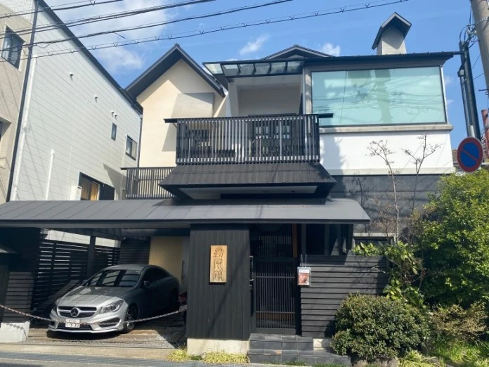 1.jpg?resize=696%2C522&ssl=1