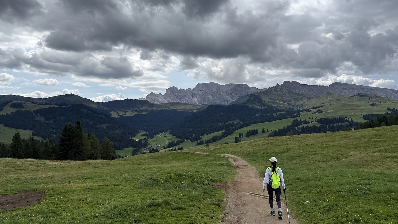 img.jpg?credential=yqXZFxpELC7KVnFOS48ylbz2pIh7yKj8&expires=1761922799&allow_ip=&allow_referer=&signature=4SvxIVfxCNPwMvcllQHAxRkUBYM%3D