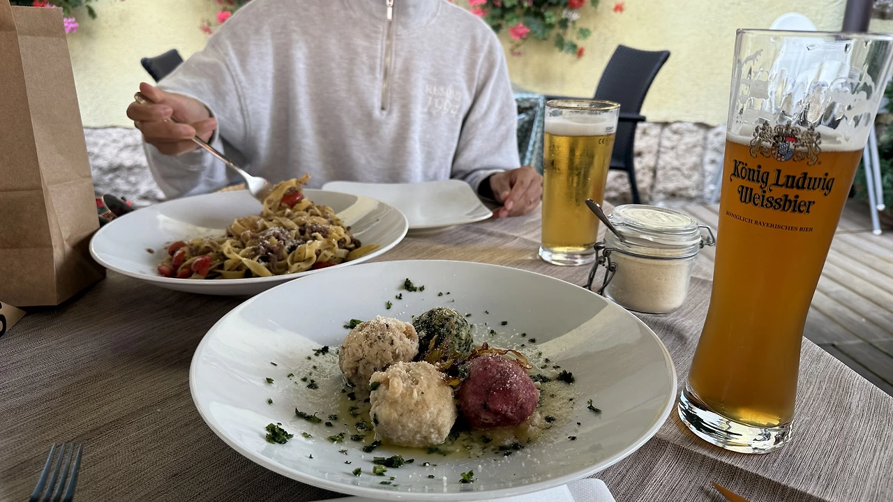 img.jpg?credential=yqXZFxpELC7KVnFOS48ylbz2pIh7yKj8&expires=1764514799&allow_ip=&allow_referer=&signature=OJQTnNGQfBZ%2FgSfXMY2UtnjXgq0%3D