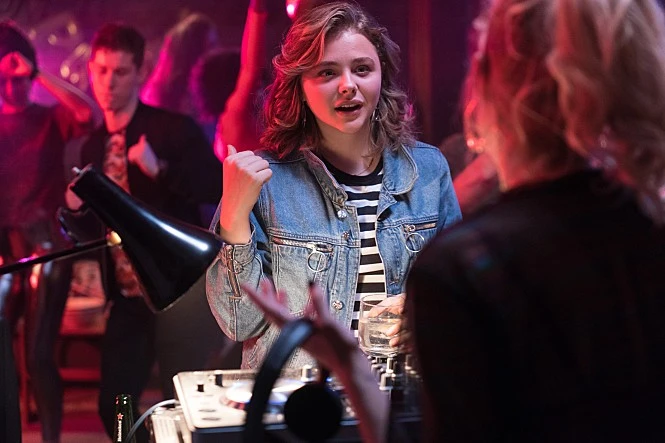 movie_image.jpg?type=m665_443_2