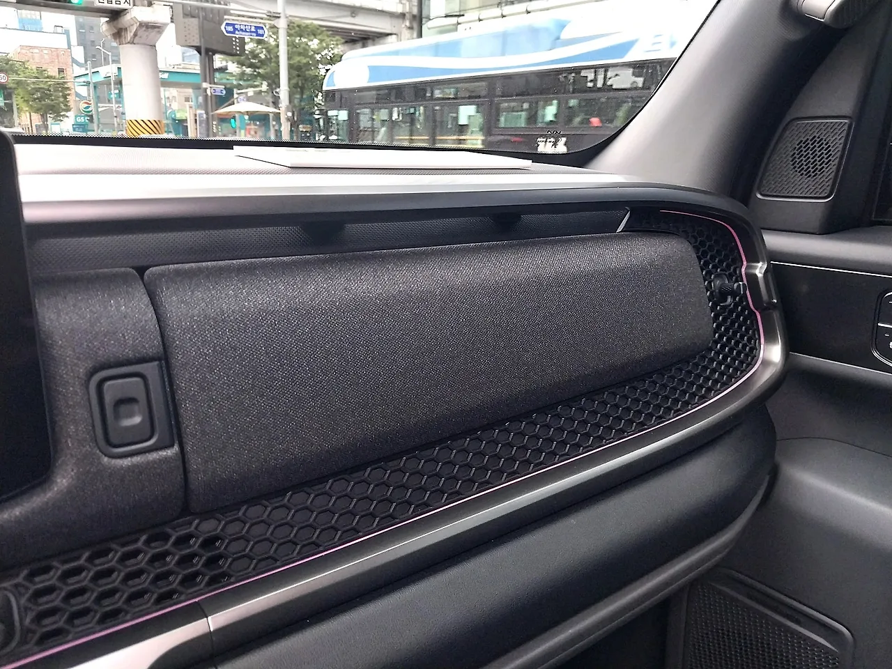 vvt_(3).jpg?type=w1600