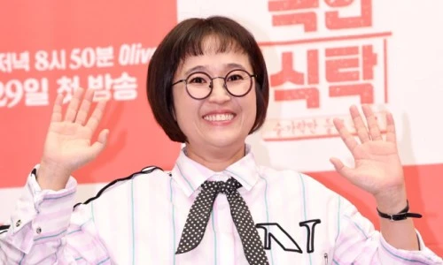 ?src=%22https%3A%2F%2Fwww.sportschosun.com%2Farticle%2Fhtml%2F2025%2F09%2F04%2F2025090401000277700042811.jpg%22&type=ff500_300