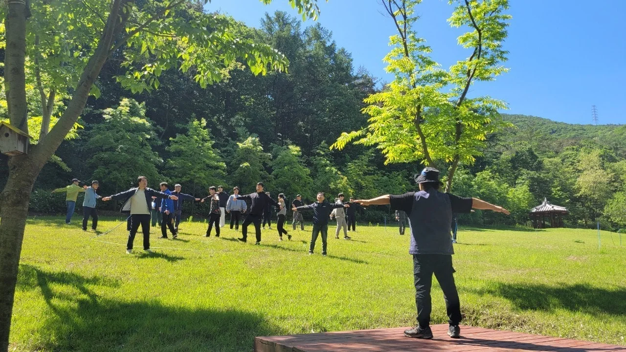 2_5bfUd018svcescz3576bs31_qj5d0d.jpg?type=e1920_std