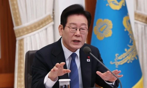 ?src=%22https%3A%2F%2Fnewsimg.hankookilbo.com%2Fbig%2F2025%2F12%2F30%2F82bb843a-3c27-4d5d-83ea-43ee159875bd.jpg%22&type=ff500_300