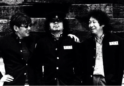 iPhone_3.jpg?type=w3