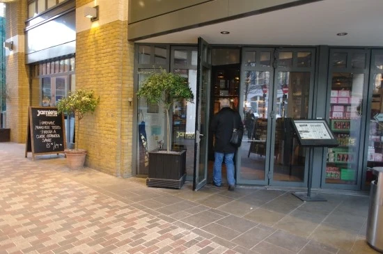 SAM_9557.JPG?type=w1