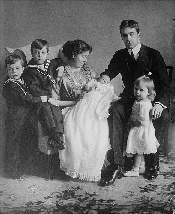 155CC8274C1996B6687CB5