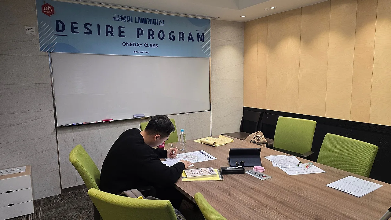 1%ED%98%B8_%EC%86%90%EB%8B%98.jpg?type=w1600