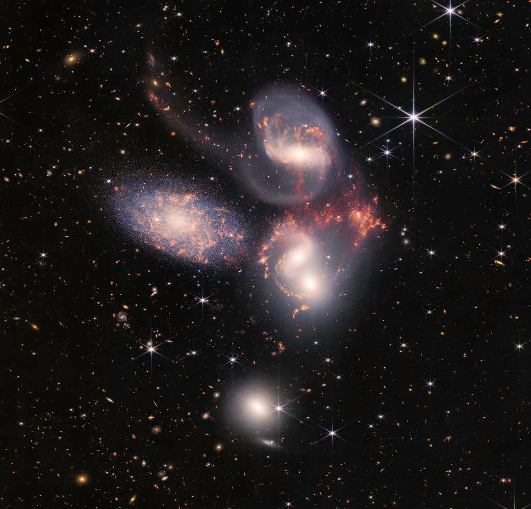 main_image_galaxies_stephans_quintet_sq_nircam_miri_final-5mb.jpeg