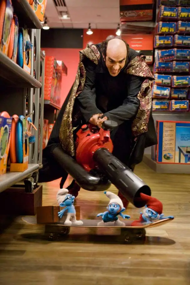 Smurfs_setvisit_B.jpg