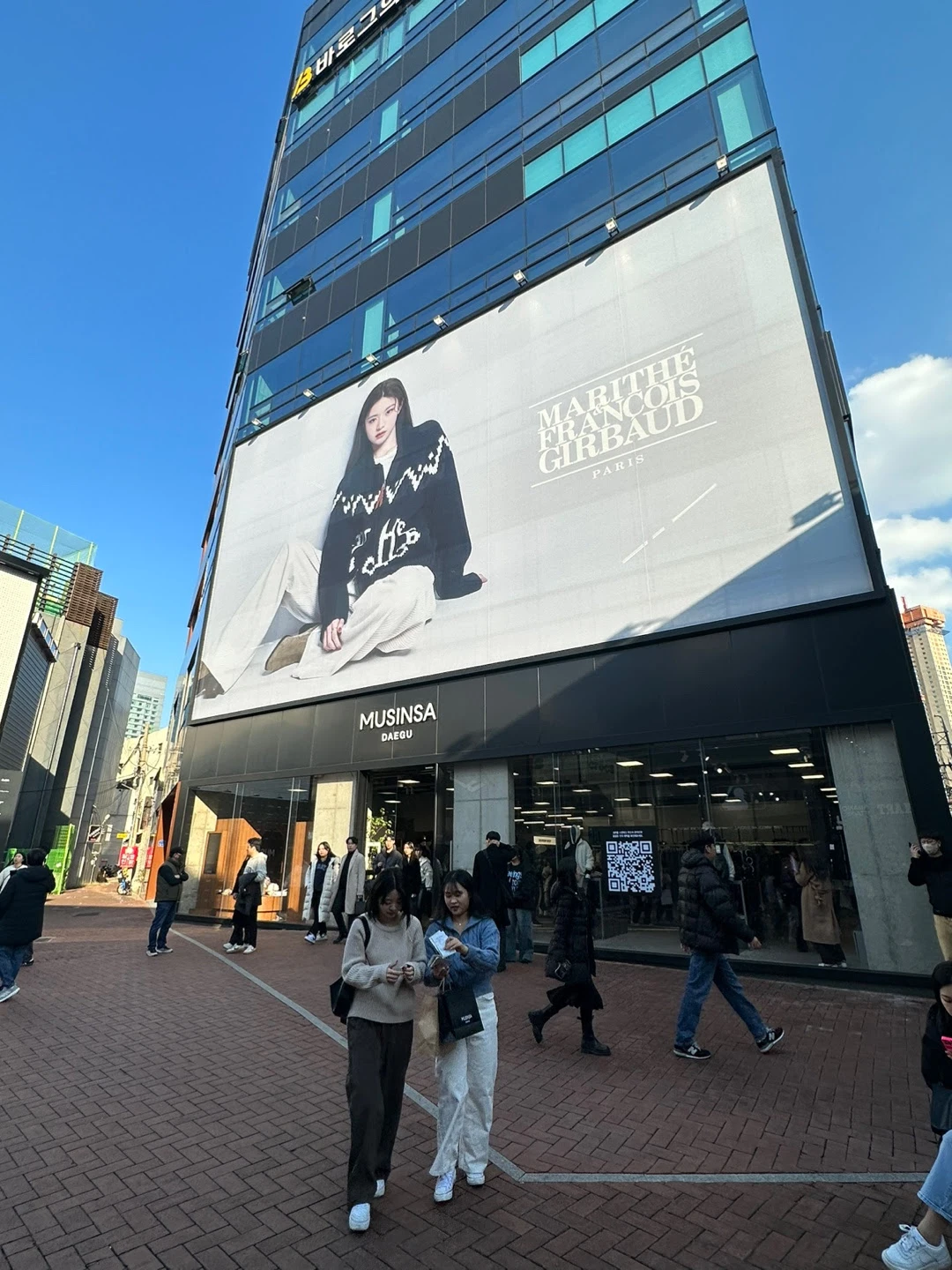 byapRBQEehAN9zPbY62Z--_x78FOzE2IIt5YyIRR-S3q1mnaU_LmN8sMi7L-QiBGMKQL-ytELGGp1Bjdl_o=s0-d-e1-ft