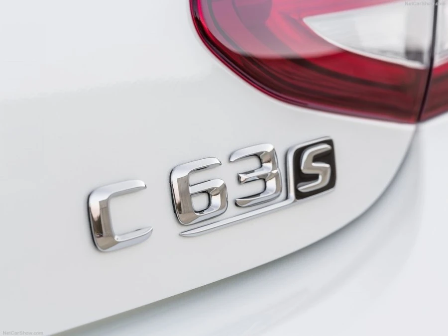 2017C63AMG25.jpg?type=w1