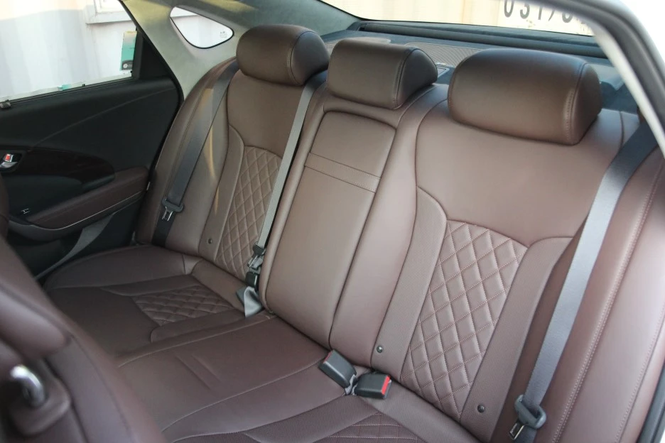 IMG_9442.JPG?type=w1